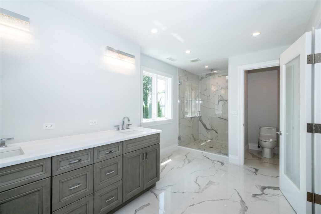 138 Mount Joy Place, New Rochelle, NY 10801 - Photo 12 of 39