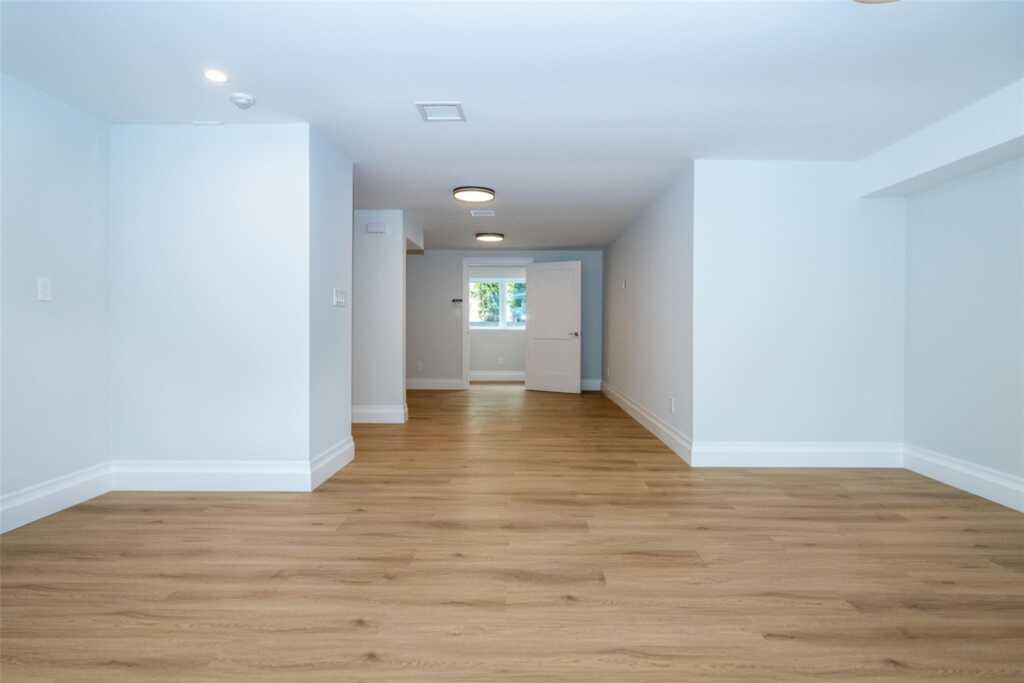 138 Mount Joy Place, New Rochelle, NY 10801 - Photo 24 of 39