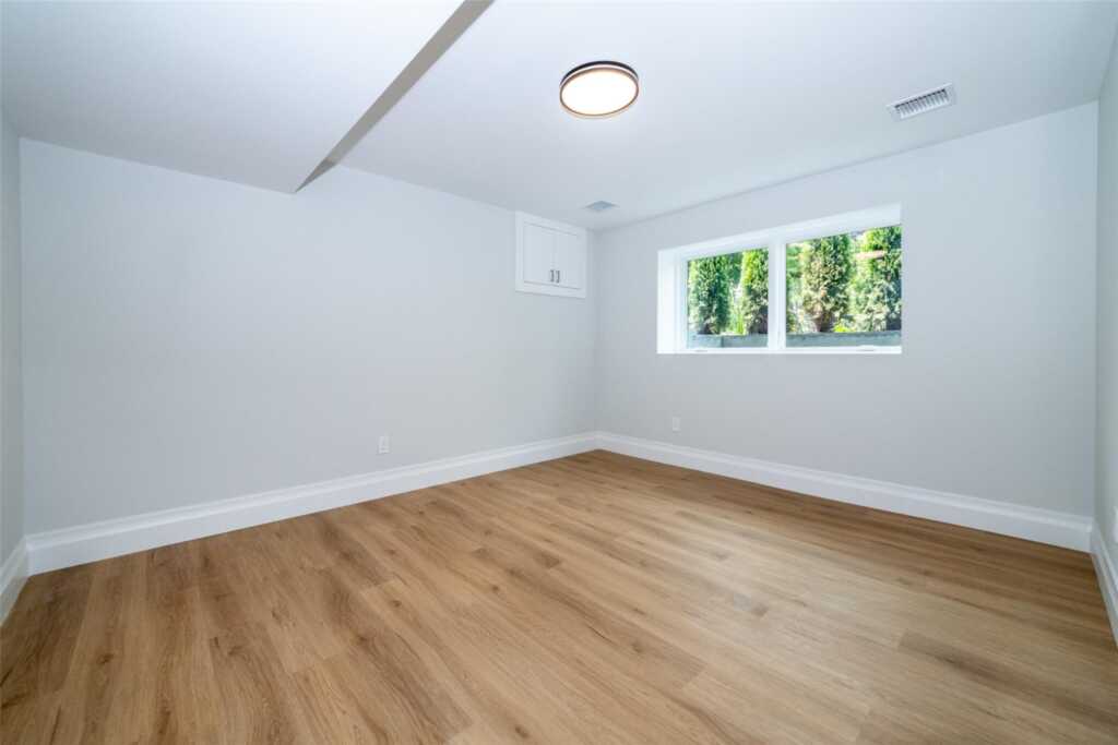 138 Mount Joy Place, New Rochelle, NY 10801 - Photo 26 of 39
