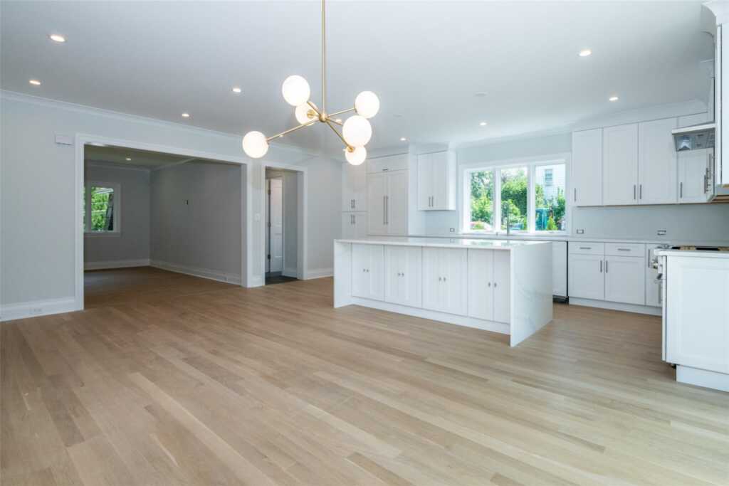 138 Mount Joy Place, New Rochelle, NY 10801 - Photo 7 of 39