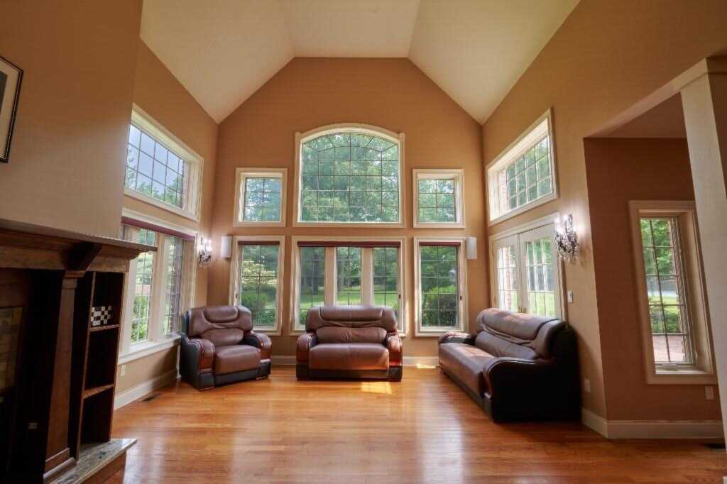 637 Mountain Road, New City, NY 10956 - Photo 10 of 36