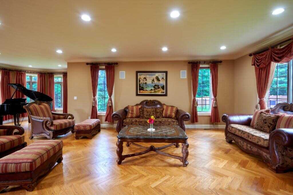 637 Mountain Road, New City, NY 10956 - Photo 9 of 36