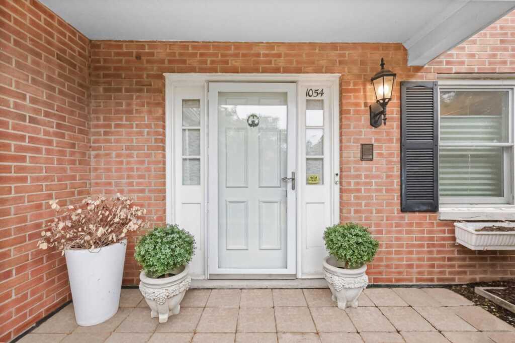 1054 Boston Post Road, Rye, NY 10580 - Photo 20 of 22
