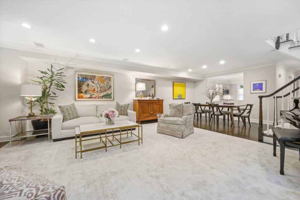 1054 Boston Post Road, Rye, NY 10580 - Photo 6 of 22