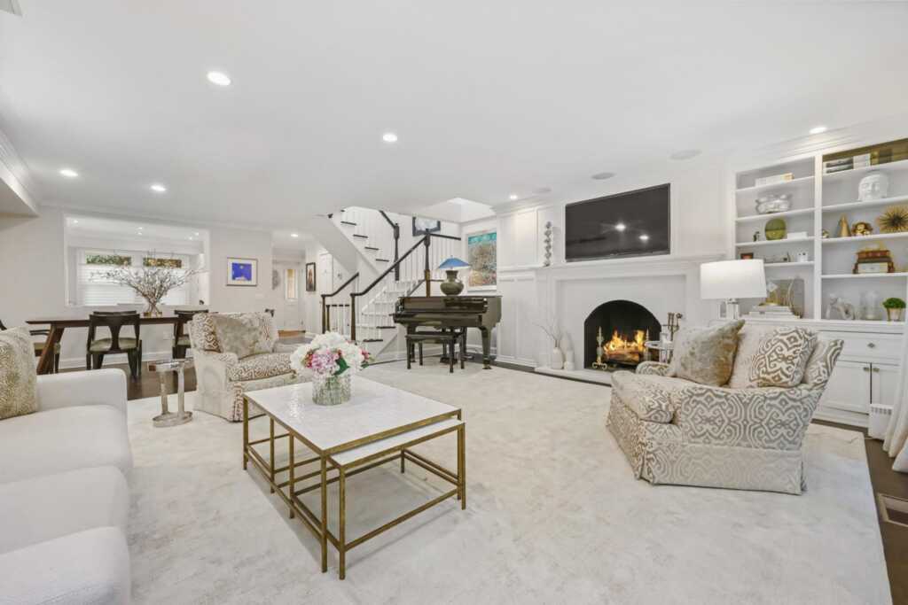 1054 Boston Post Road, Rye, NY 10580 - Photo 7 of 22