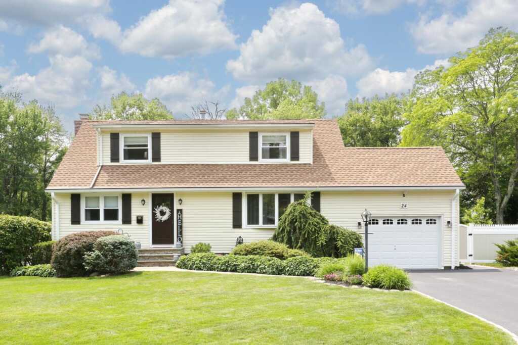 24 Grand Street, New City, NY 10956 - Photo 2 of 45