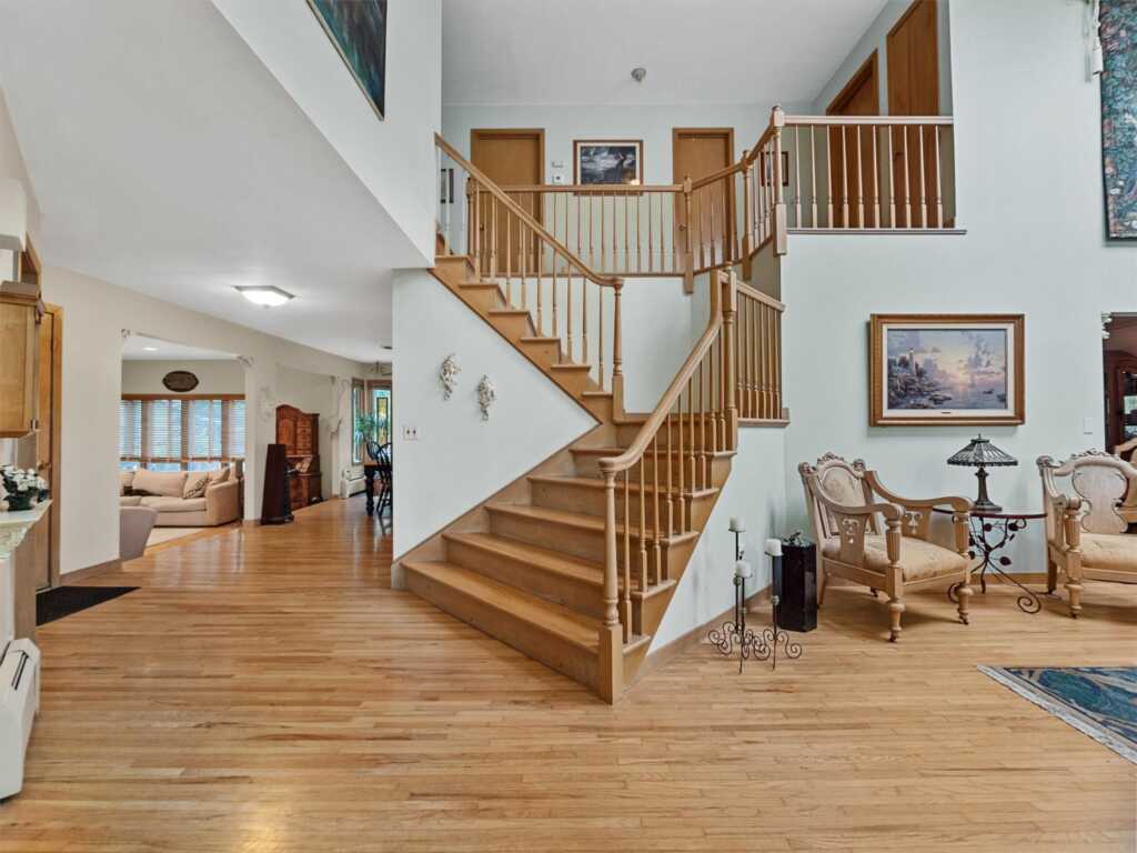 1 Carlton Court, New City, NY 10956 - Photo 5 of 36