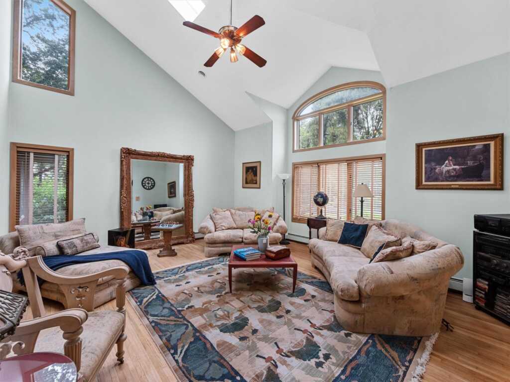 1 Carlton Court, New City, NY 10956 - Photo 6 of 36