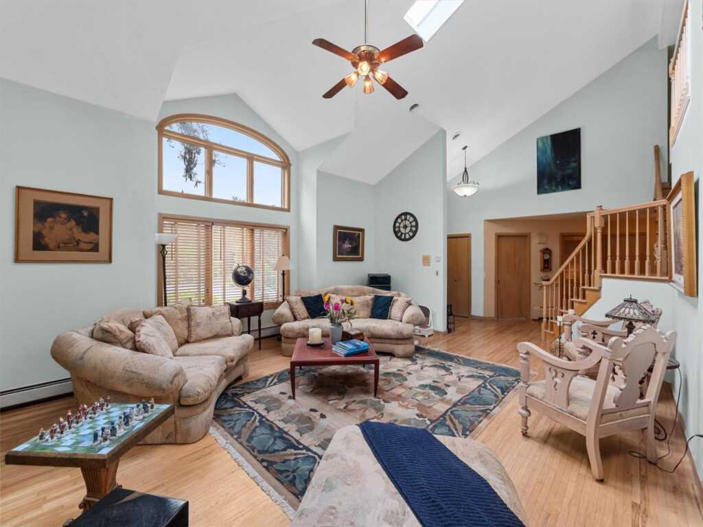 1 Carlton Court, New City, NY 10956 - Photo 8 of 36
