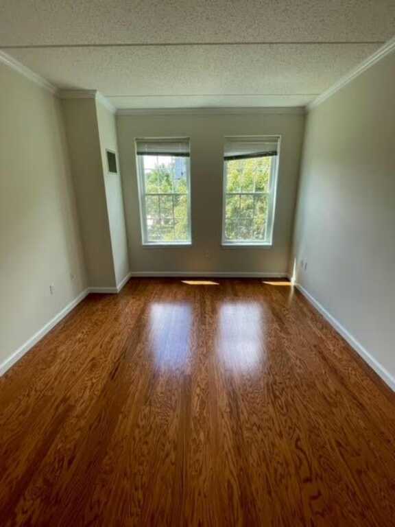 31 Greenridge Avenue, Unit #2J, White Plains, NY 10605 - Photo 16 of 26