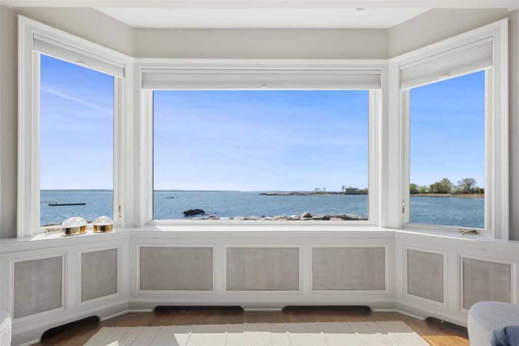 6 Pine Island Road, Rye, NY 10580 - Photo 4 of 29