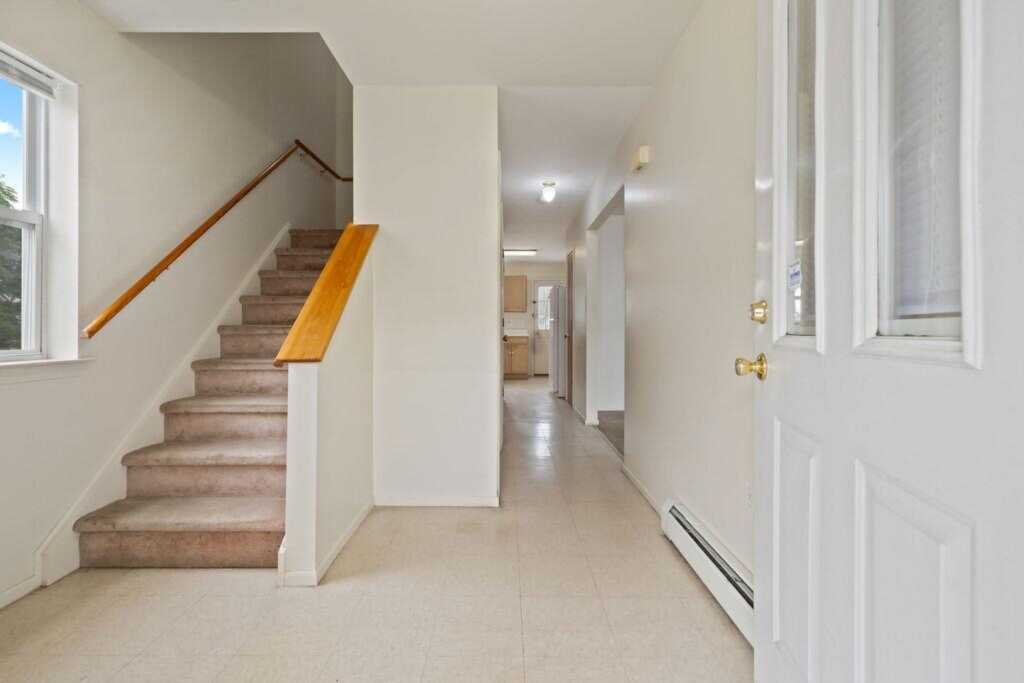 180 Depew Avenue, Nyack, NY 10960 - Photo 3 of 29