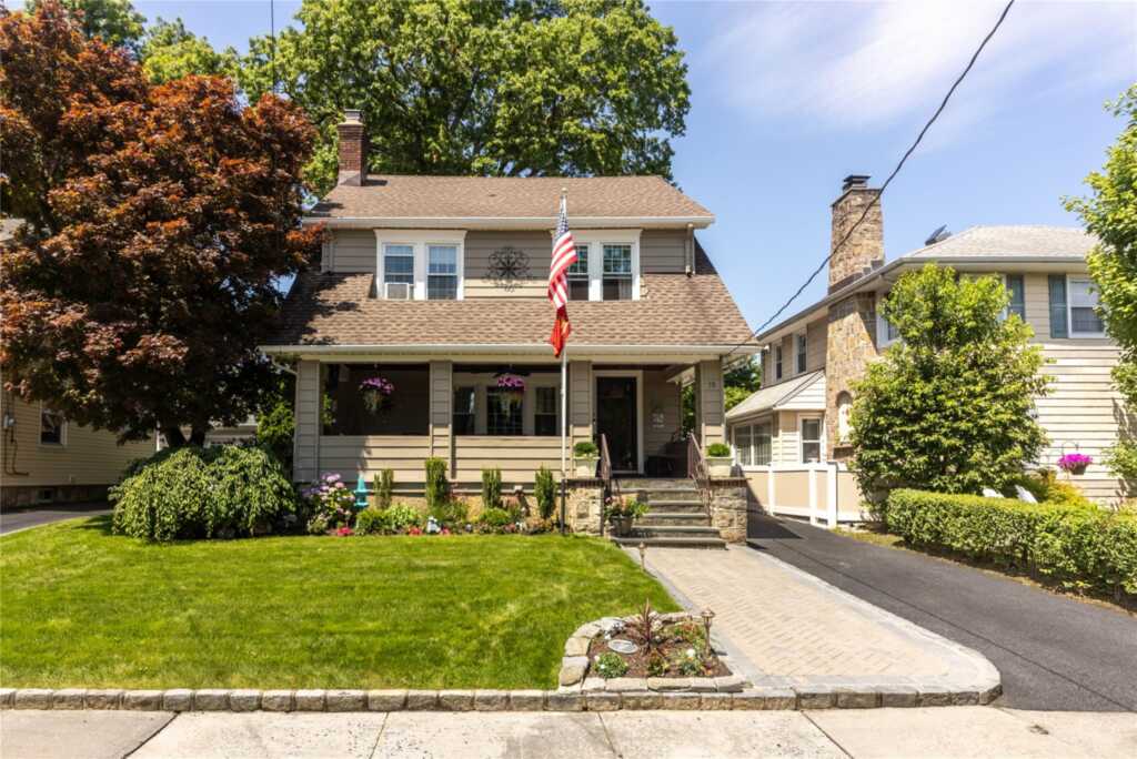 58 Hillside Avenue, New Rochelle, NY 10801