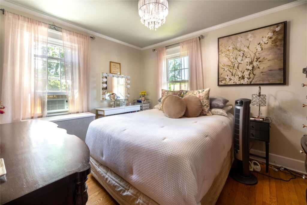 58 Hillside Avenue, New Rochelle, NY 10801 - Photo 16 of 28