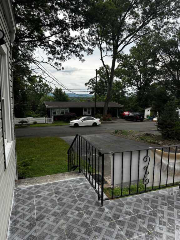 35 Lindbergh, New City, NY 10956 - Photo 2 of 20