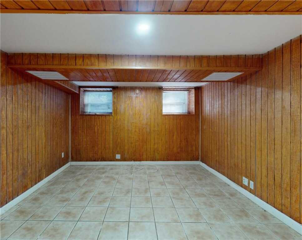 14 Hamilton Avenue, New Rochelle, NY 10801 - Photo 24 of 33