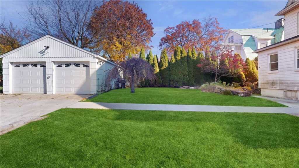 14 Hamilton Avenue, New Rochelle, NY 10801 - Photo 28 of 33