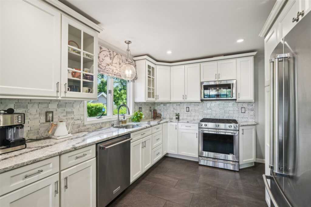 46 Red Hill Road, New City, NY 10956 - Photo 14 of 45