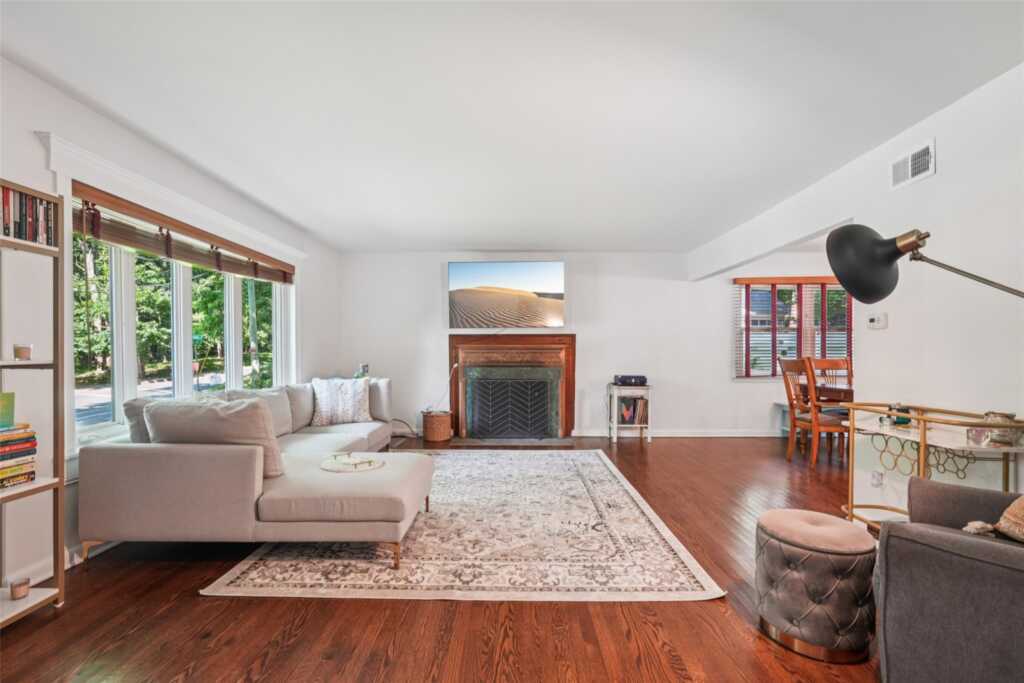 46 Red Hill Road, New City, NY 10956 - Photo 4 of 45
