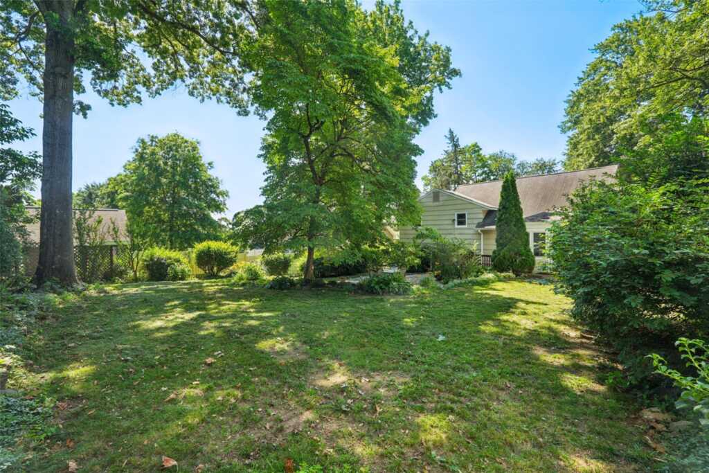 46 Red Hill Road, New City, NY 10956 - Photo 40 of 45