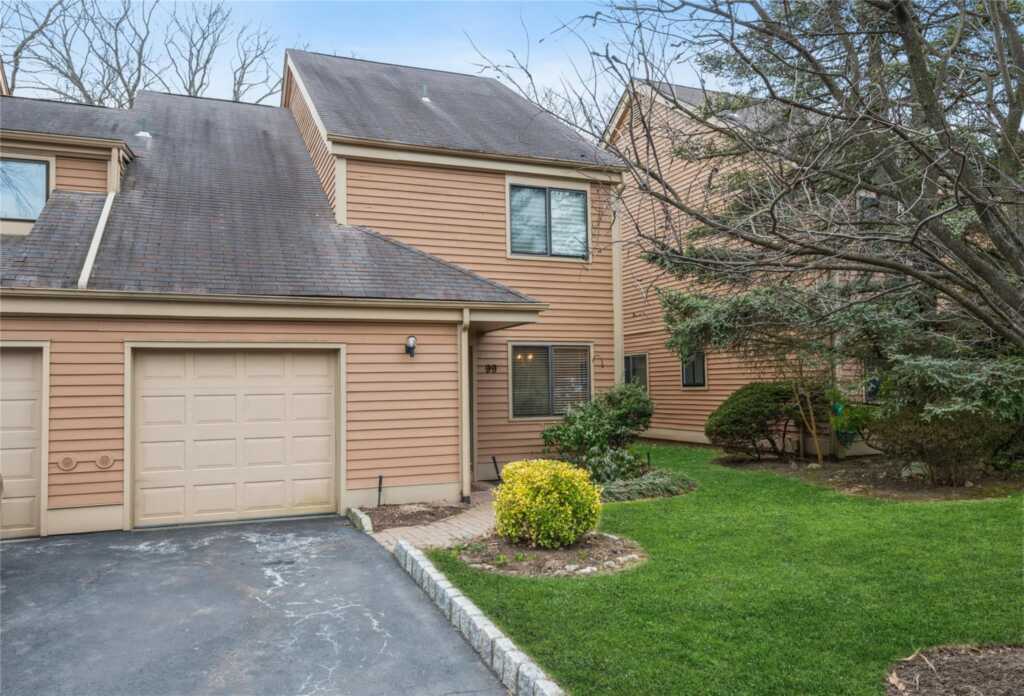 99 Brush Hollow Close, Rye, NY 10573 - Photo 2 of 38