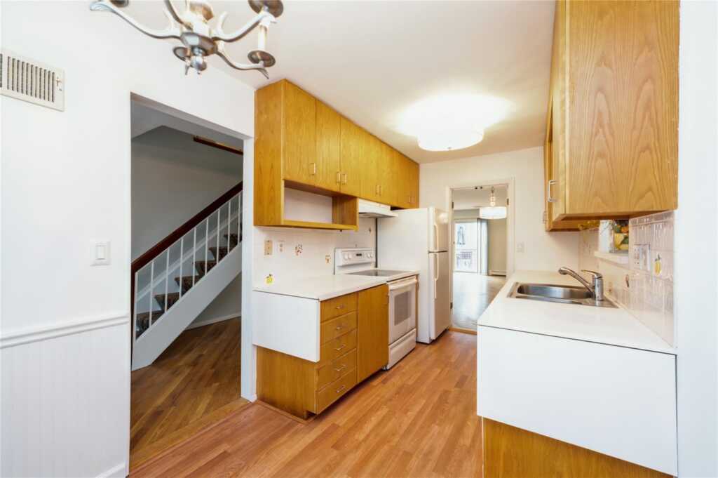 99 Brush Hollow Close, Rye, NY 10573 - Photo 9 of 38