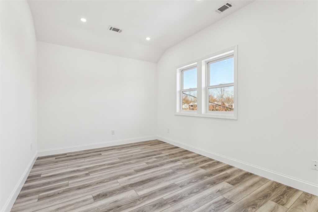 70 Broadway, Nyack, NY 10960 - Photo 19 of 29