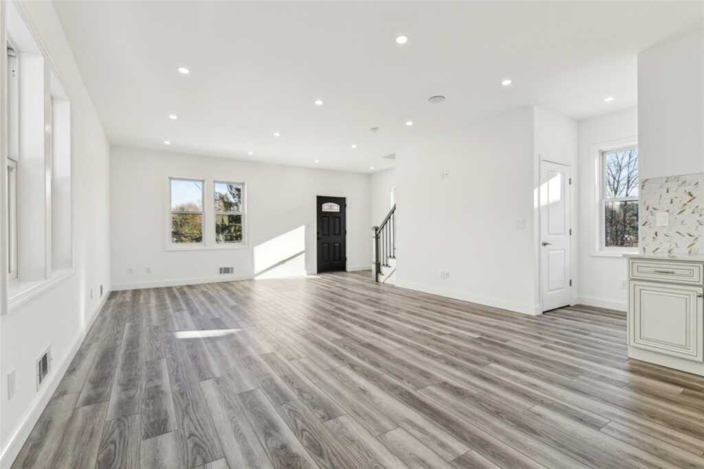 70 Broadway, Nyack, NY 10960 - Photo 4 of 29