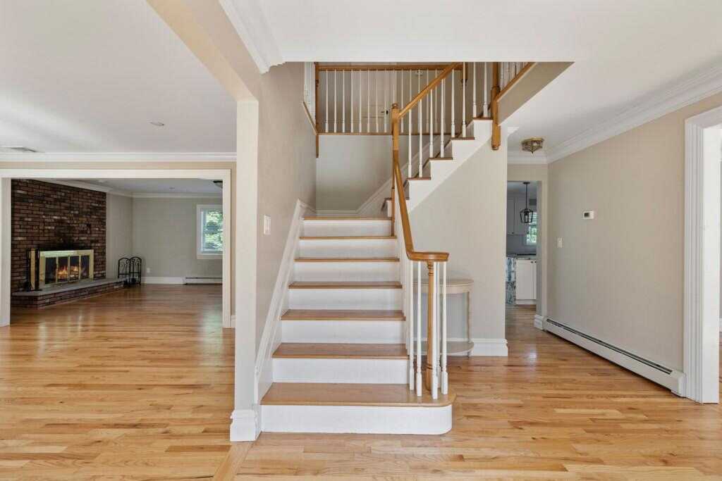 24 Westgate Road, Suffern, NY 10901 - Photo 19 of 49