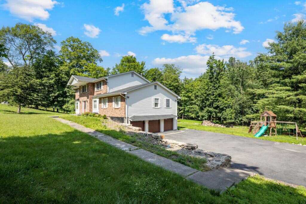 24 Westgate Road, Suffern, NY 10901 - Photo 41 of 49