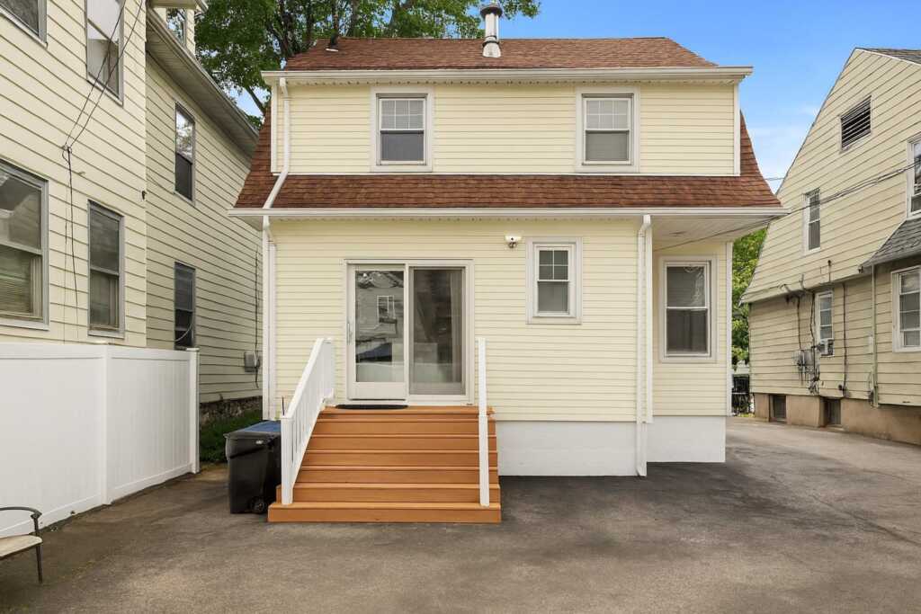 51 Lincoln Street, New Rochelle, NY 10801 - Photo 20 of 26
