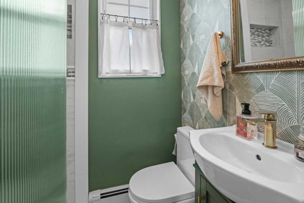 51 Lincoln Street, New Rochelle, NY 10801 - Photo 8 of 26