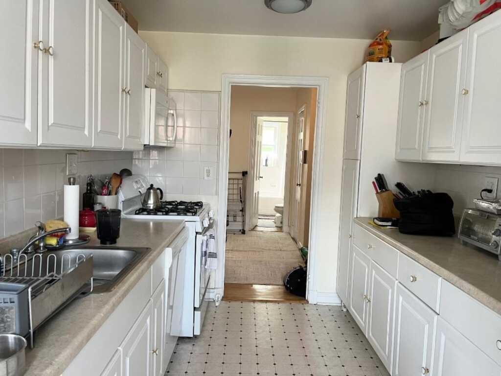 5 Laurel Street, Unit #B-3, Rye, NY 10580 - Photo 2 of 15
