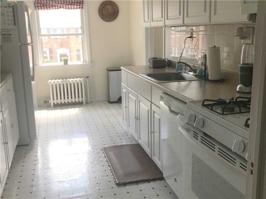 5 Laurel Street, Unit #B-3, Rye, NY 10580 - Photo 3 of 15