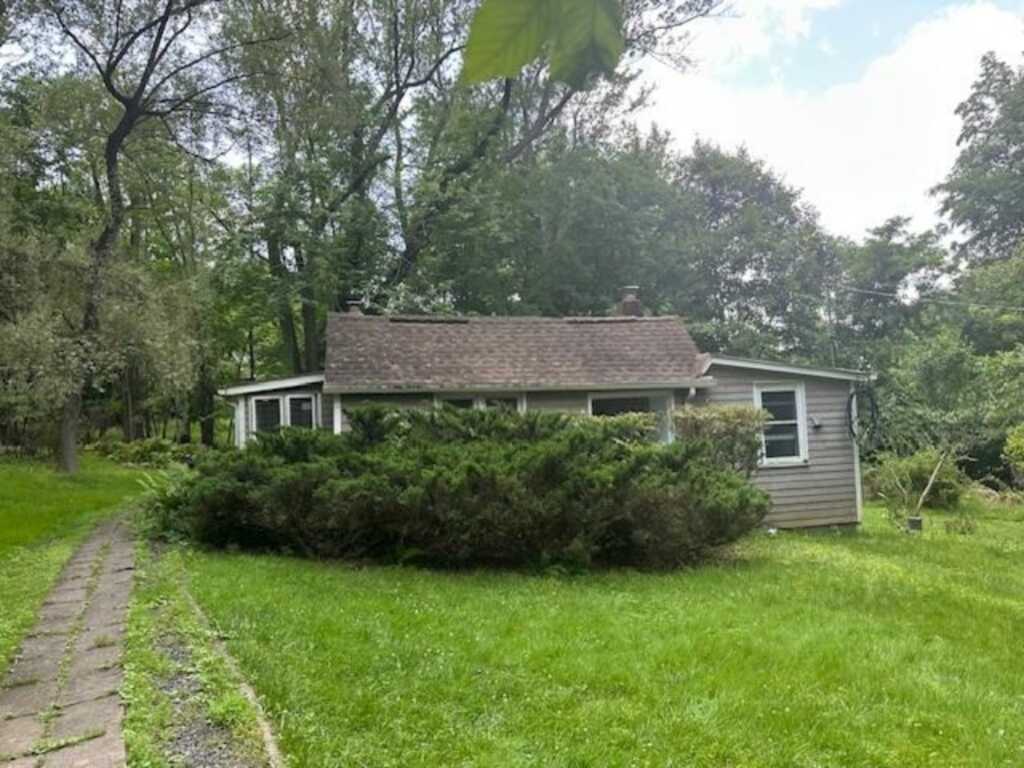 88 Hess Road, Valley Cottage, NY 10989