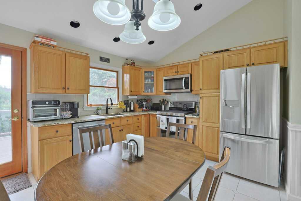 12 Fairview Avenue, Nanuet, NY 10954 - Photo 13 of 28