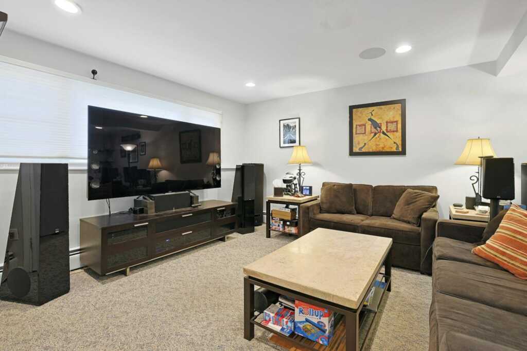 12 Fairview Avenue, Nanuet, NY 10954 - Photo 17 of 28