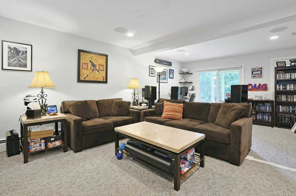 12 Fairview Avenue, Nanuet, NY 10954 - Photo 18 of 28