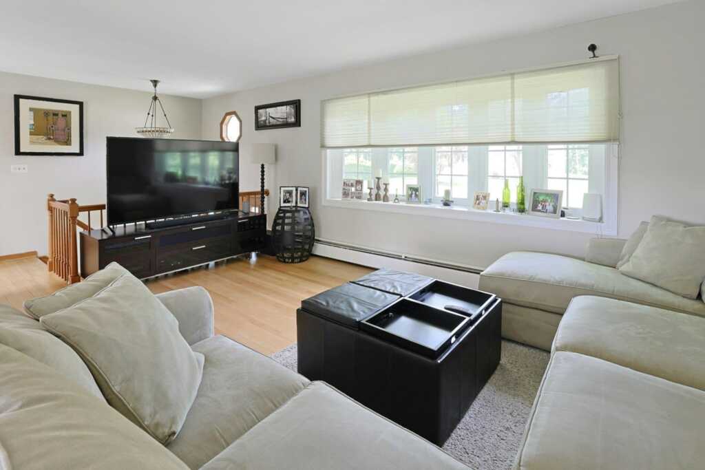12 Fairview Avenue, Nanuet, NY 10954 - Photo 4 of 28