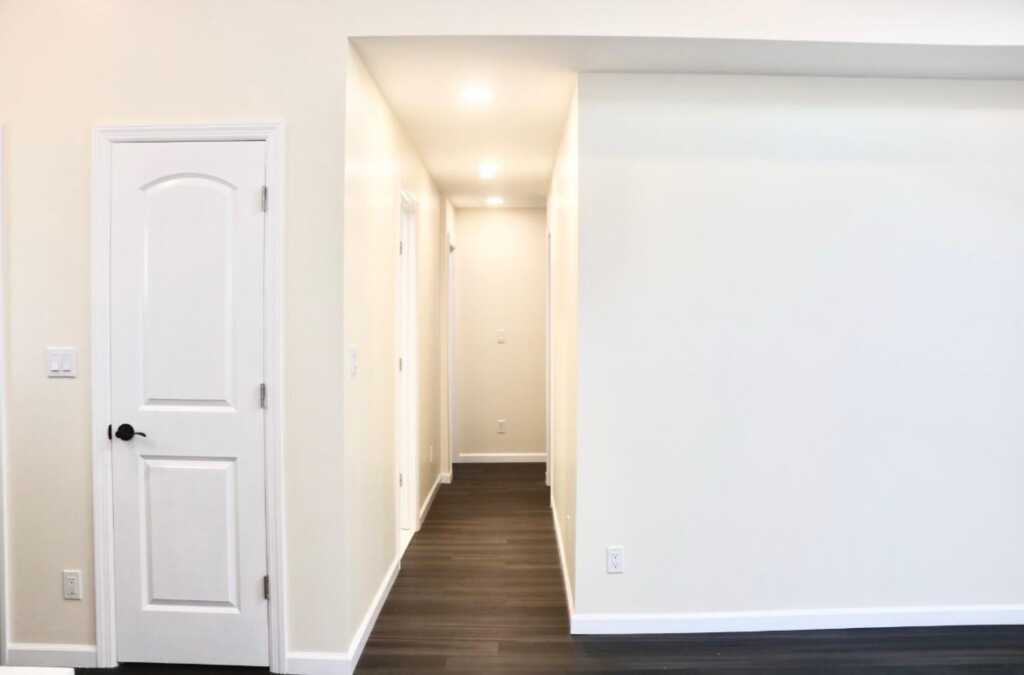 19 Primrose Avenue, White Plains, NY 10607 - Photo 10 of 48