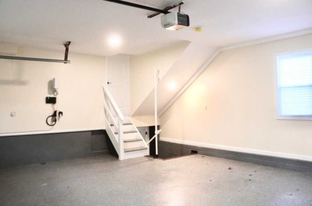 19 Primrose Avenue, White Plains, NY 10607 - Photo 33 of 48