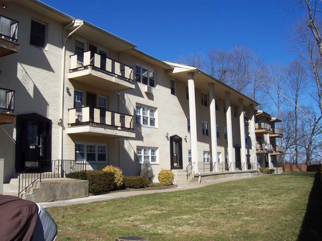 21 Pavilion Road, Unit #Unit 9, Suffern, NY 10901