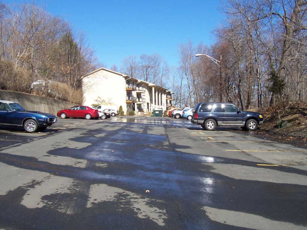 21 Pavilion Road, Unit #Unit 9, Suffern, NY 10901 - Photo 2 of 8
