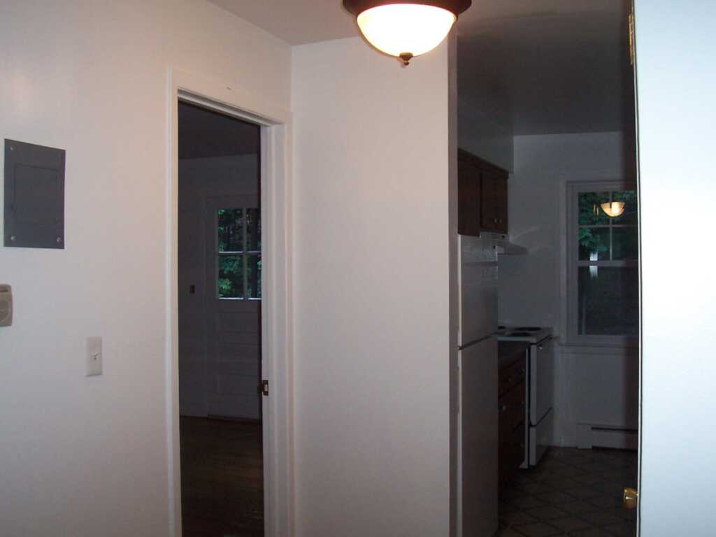 21 Pavilion Road, Unit #Unit 9, Suffern, NY 10901 - Photo 7 of 8