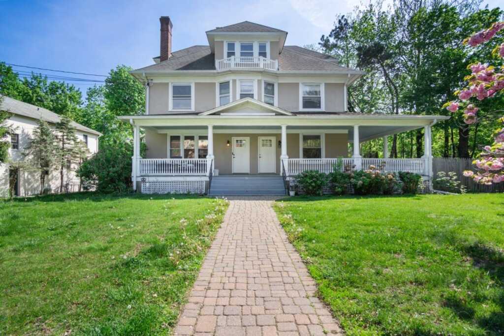 21 Cornelison Avenue, Nyack, NY 10960