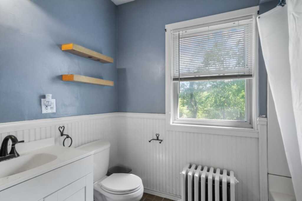 21 Cornelison Avenue, Nyack, NY 10960 - Photo 13 of 36