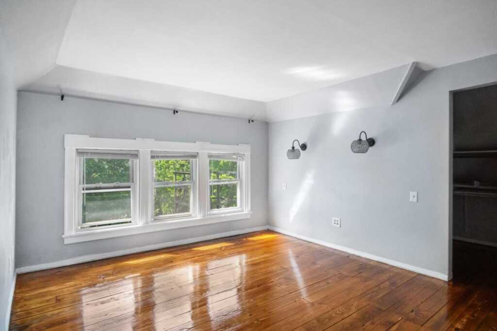 21 Cornelison Avenue, Nyack, NY 10960 - Photo 16 of 36