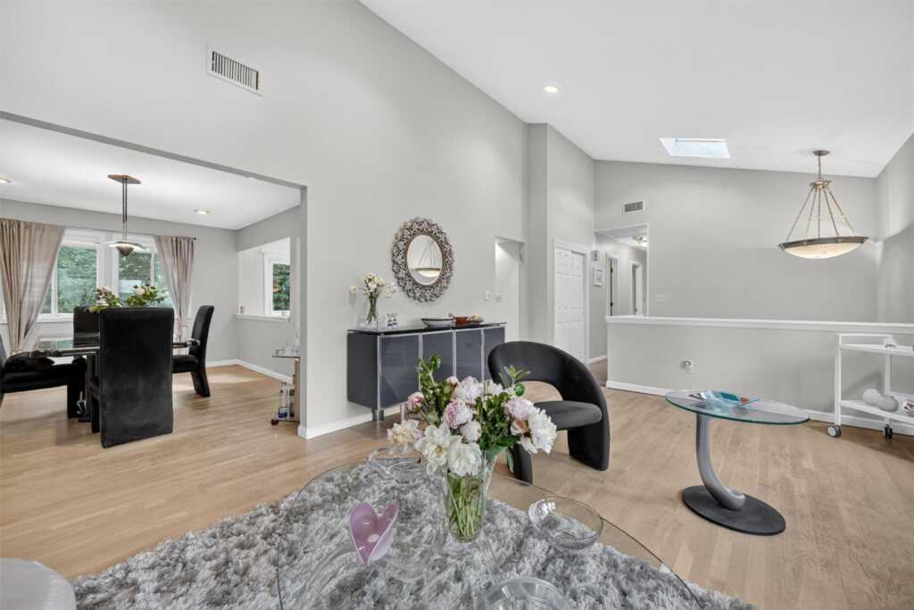 1 Paddock Lane, Suffern, NY 10901 - Photo 8 of 28