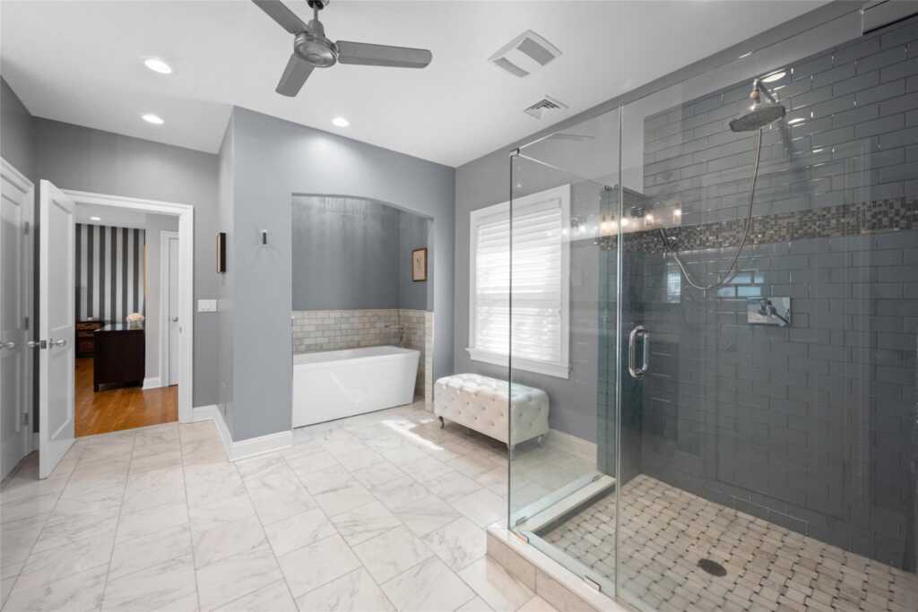 21 Winding Brook Road, New Rochelle, NY 10804 - Photo 13 of 46