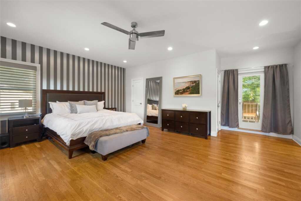 21 Winding Brook Road, New Rochelle, NY 10804 - Photo 14 of 46